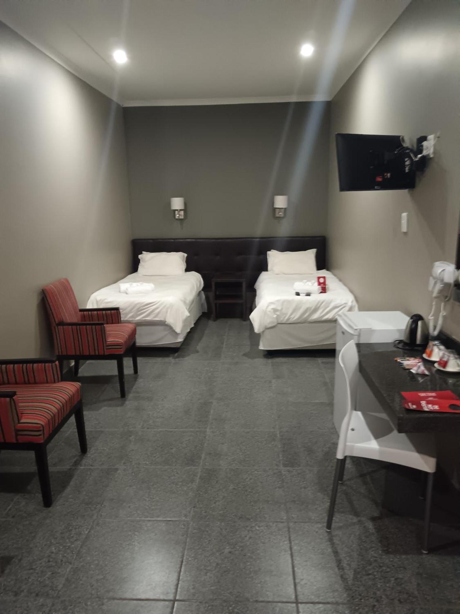 Calvinia Hotel Luaran gambar